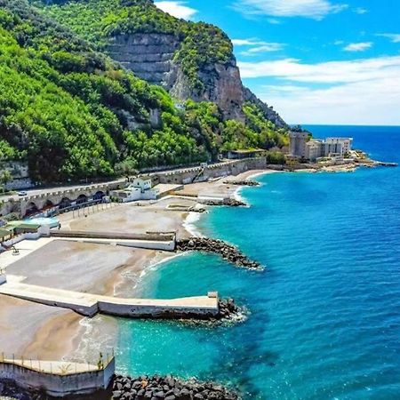 Apartamento Il Rifugio Di Pozzano Castellammare di Stabia Exterior foto